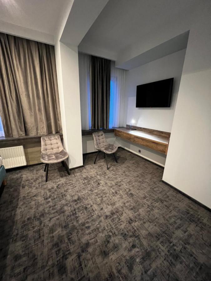 M Hotel Lodž Exteriér fotografie