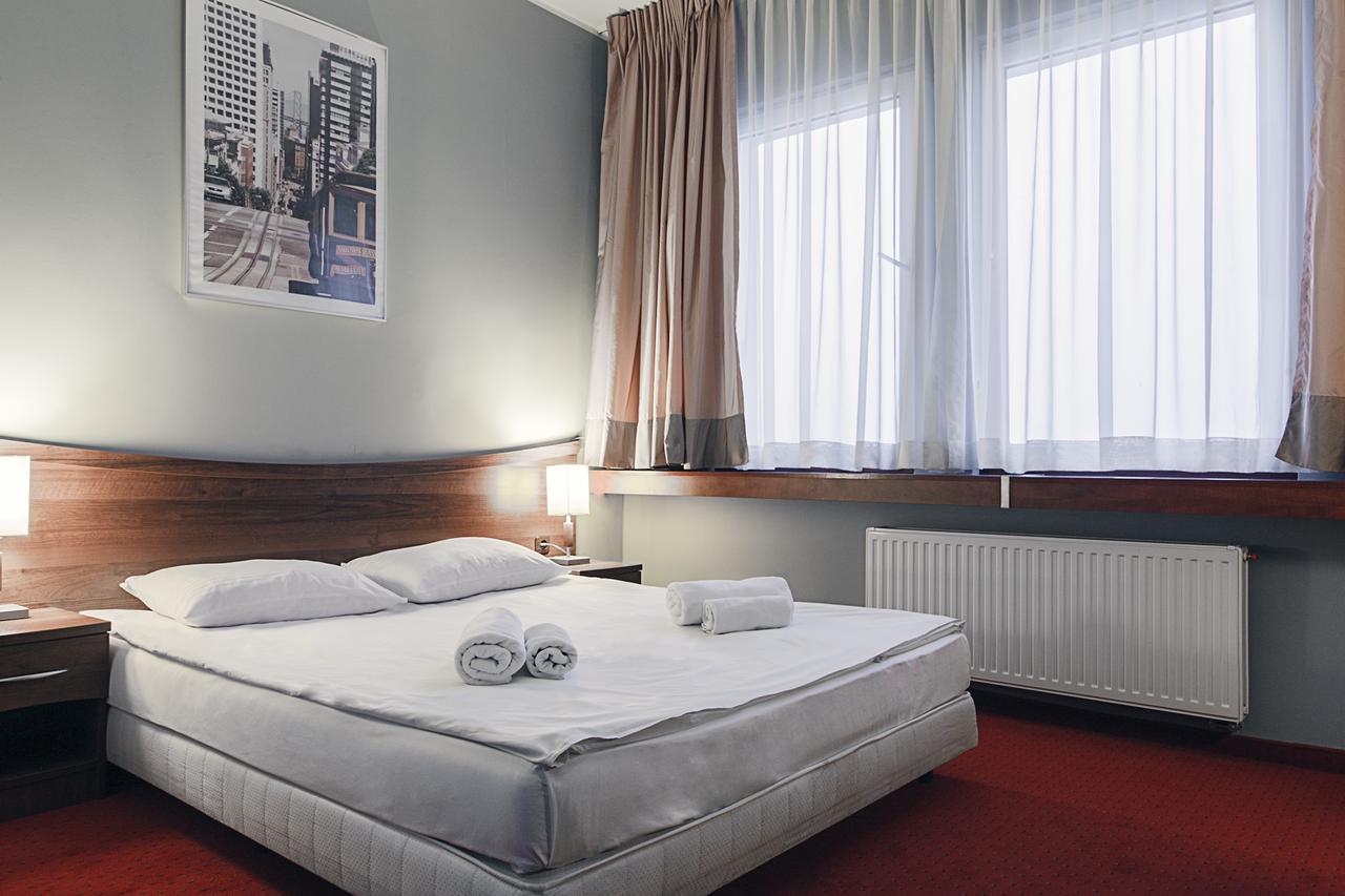 M Hotel Lodž Exteriér fotografie
